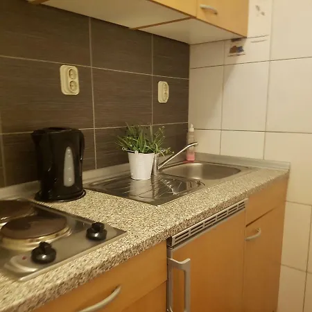 Apartment Axis Center