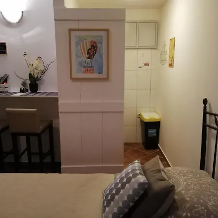 Apartman Axis Center